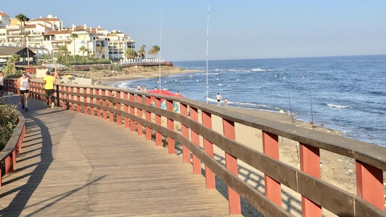 Mi Capricho (Playa Alhamar) Sitio de Calahonda Exterior foto