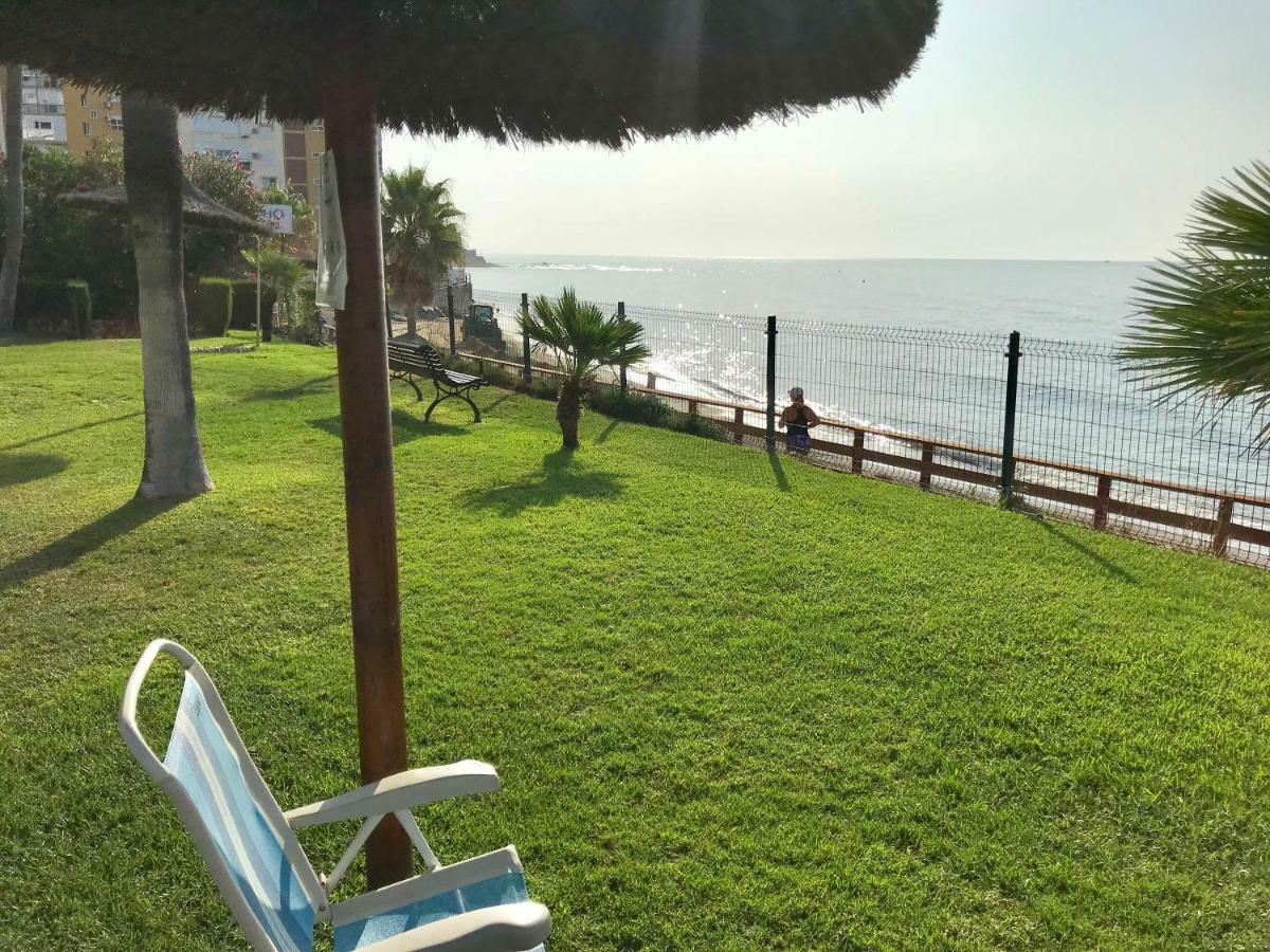 Mi Capricho (Playa Alhamar) Sitio de Calahonda Exterior foto